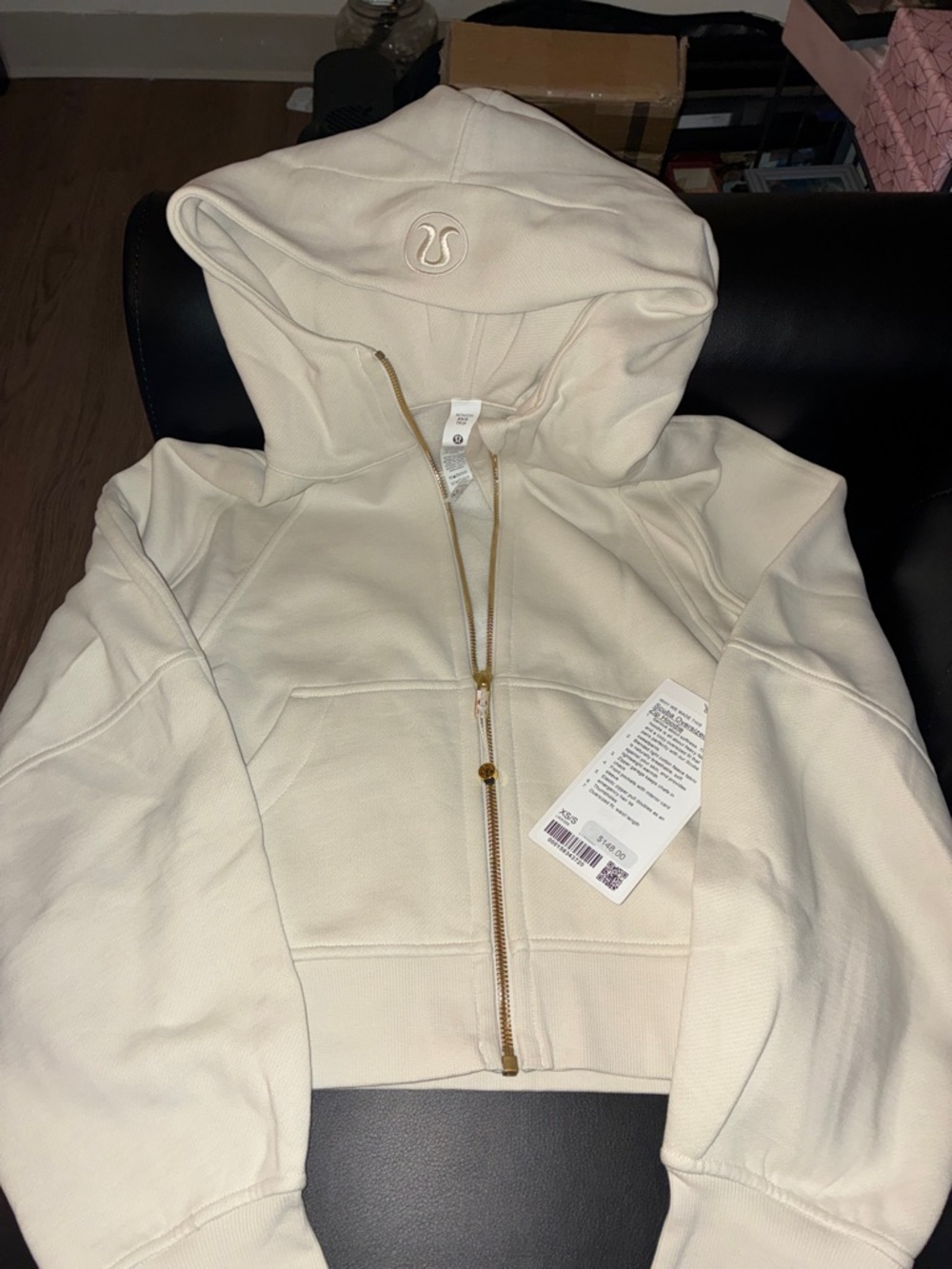 Brand New!! Women's Lululemon Oversized Full Zip Hoodie.. - Picture 4 of 6